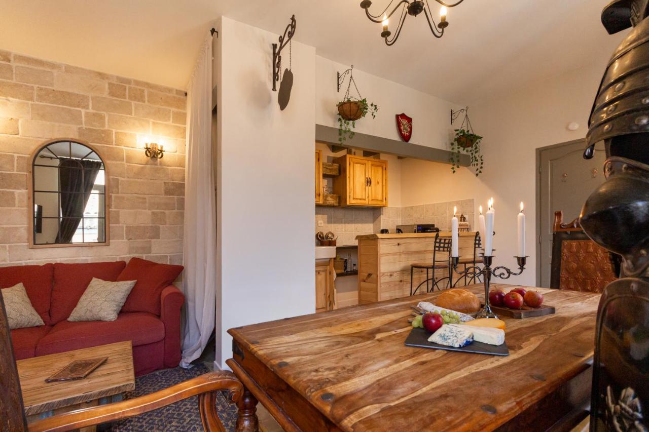 Le Secret De La Taverne - Netflix/Wifi - Chasse Aux Tresor A L'Interieur Carcassonne Exterior photo